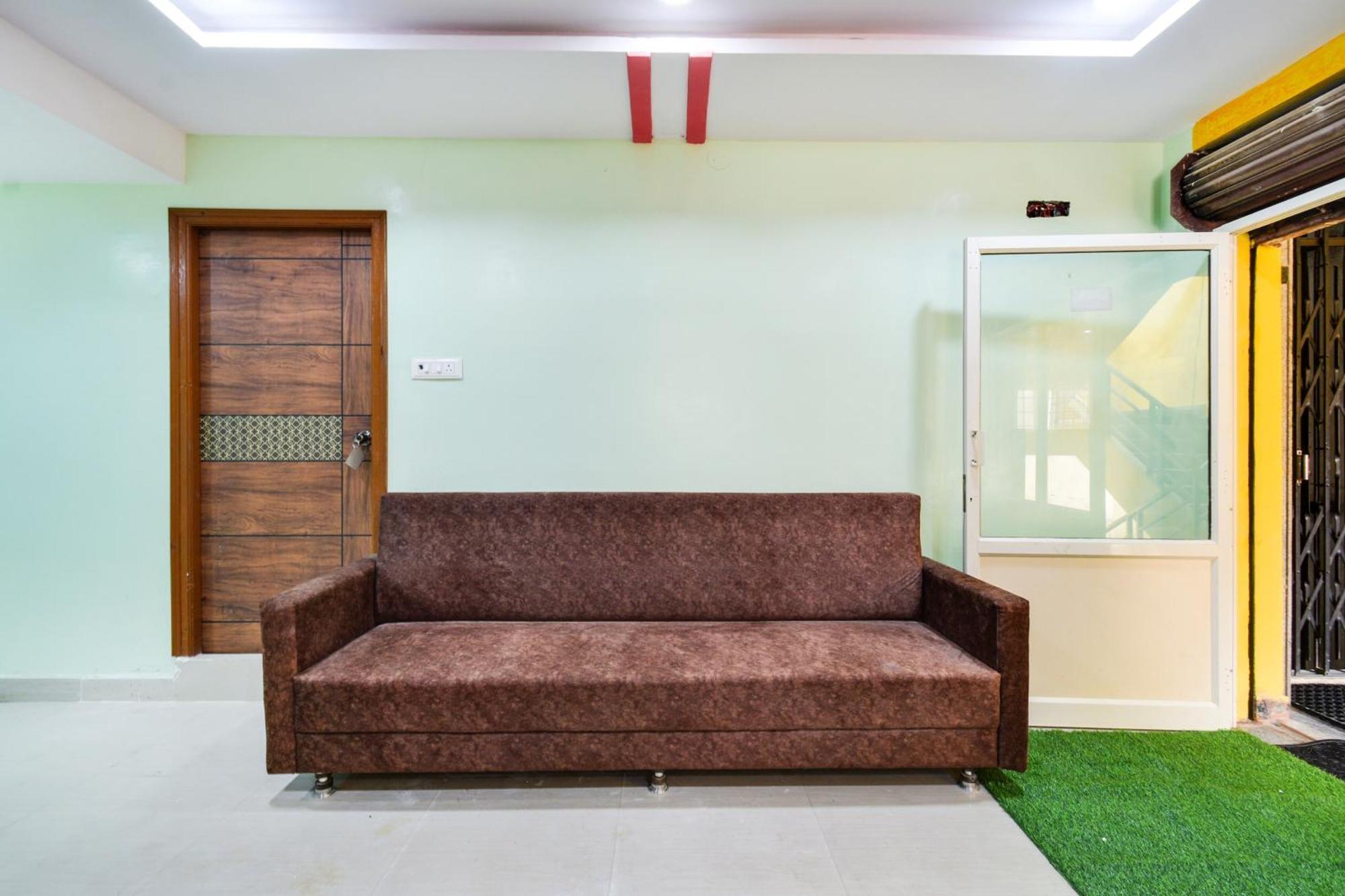 Hotel O Lucky Grand Haidarábád Kültér fotó