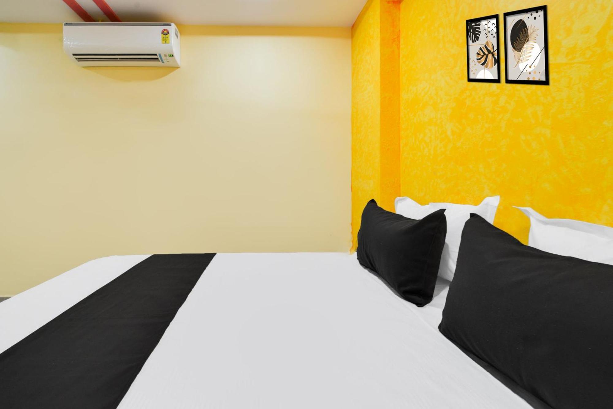 Hotel O Lucky Grand Haidarábád Kültér fotó